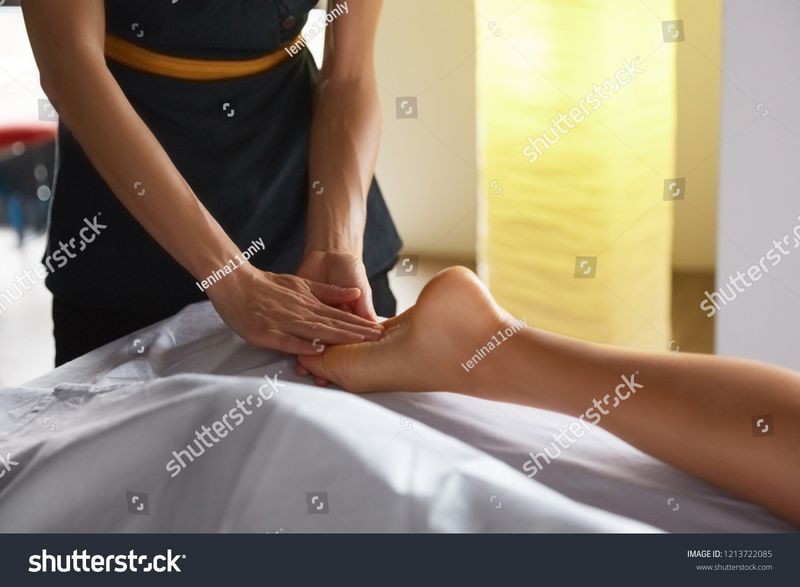 11 Advantages Of Lymphatic Water Drainage Massage